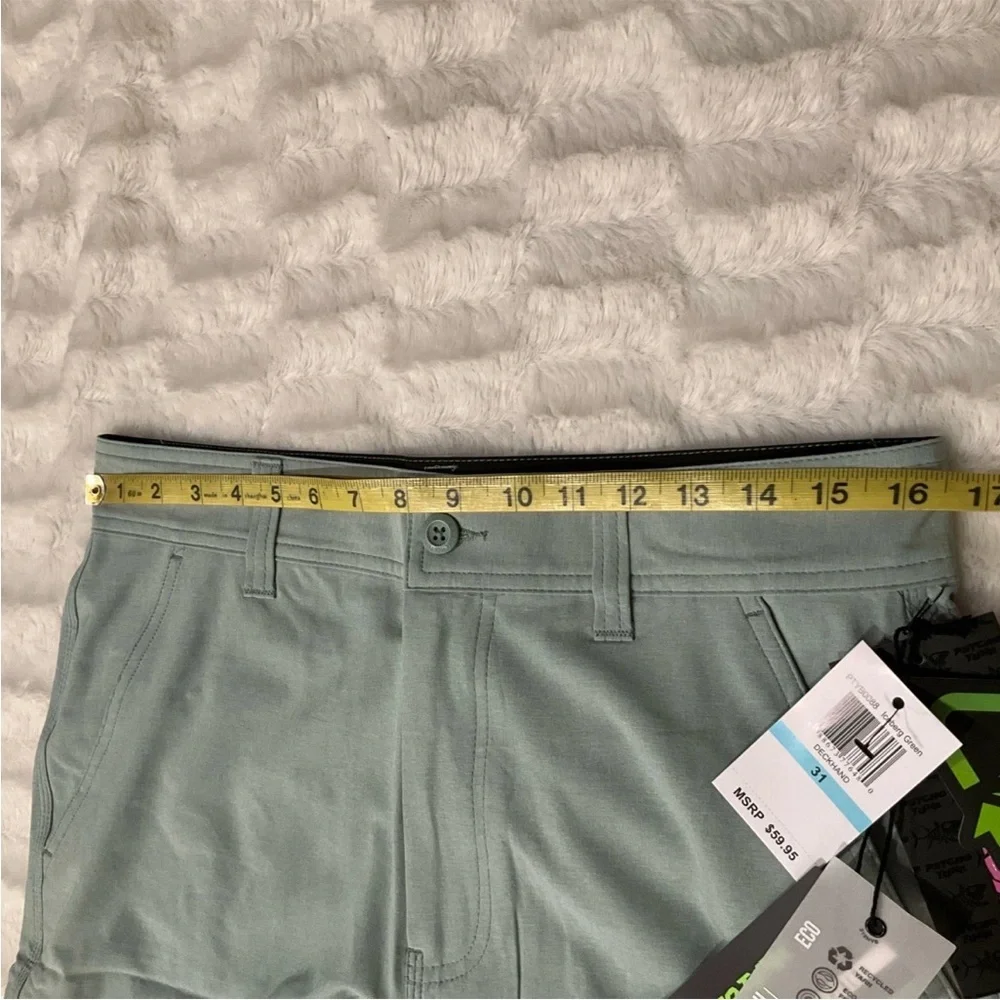 Psycho Tuna Men's Hybrid Fishing/Golf Shorts Iceberg Green Size 31‎